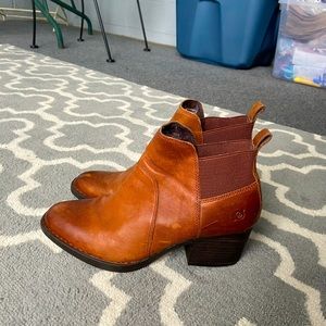 Born size 11 heeled boots